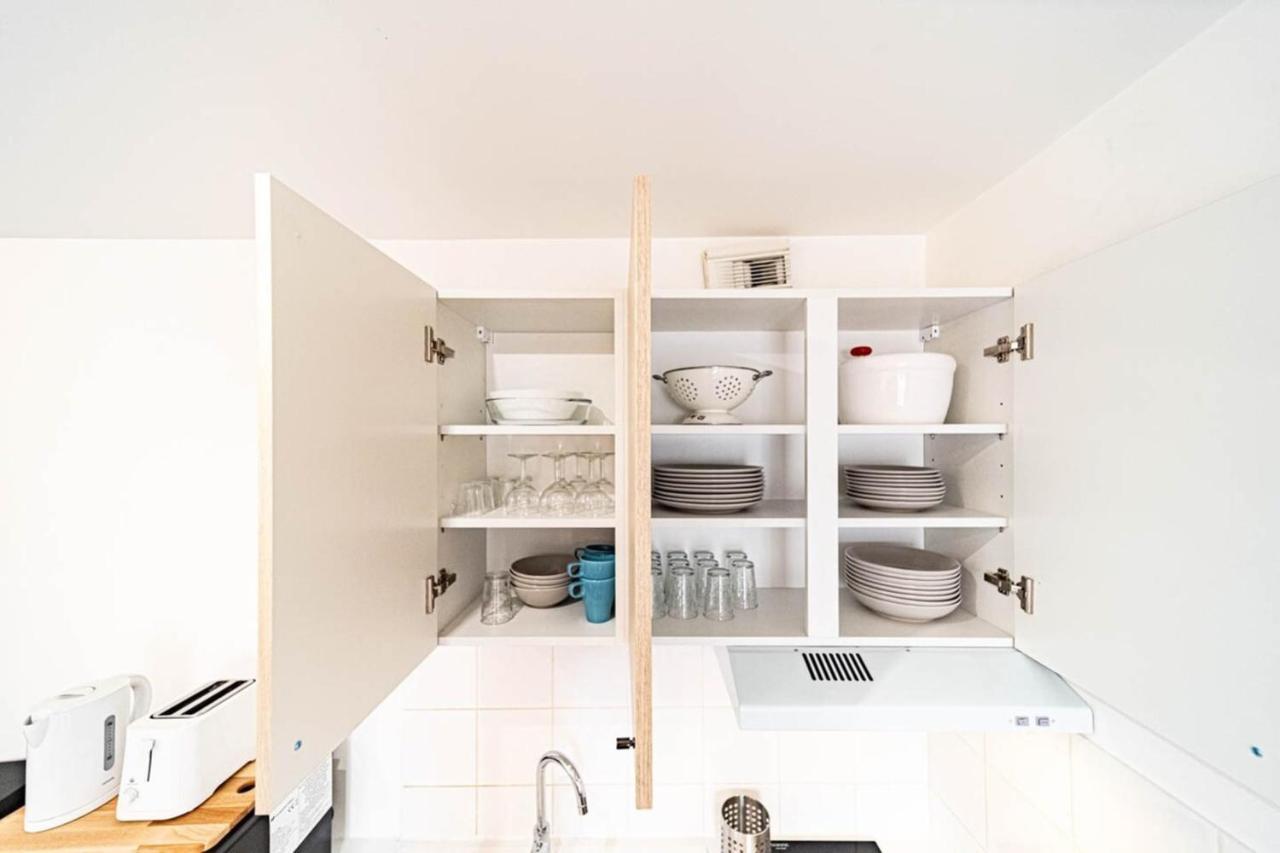 Le Petit Montel- Studio Avec Garage-Metro Valmy Lyon Exteriör bild